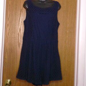 Navy Lace Romper Maurices size XL good used cond.